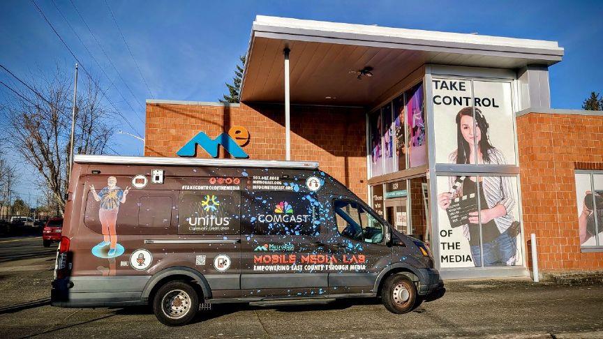 MetroEast partnerships bring high-speed internet, mobile learning funding